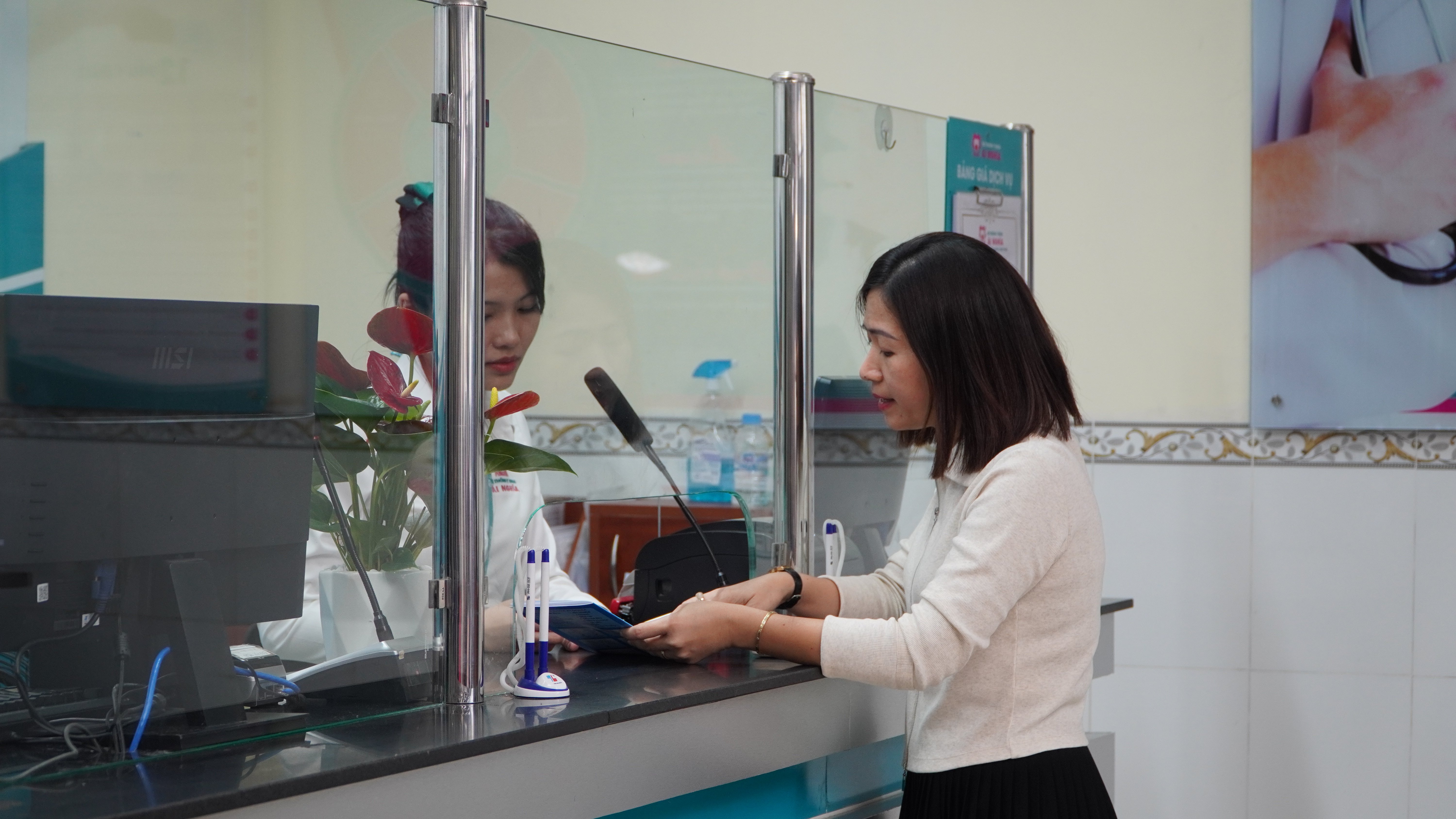 Phòng khám khang trang - sạch sẽ