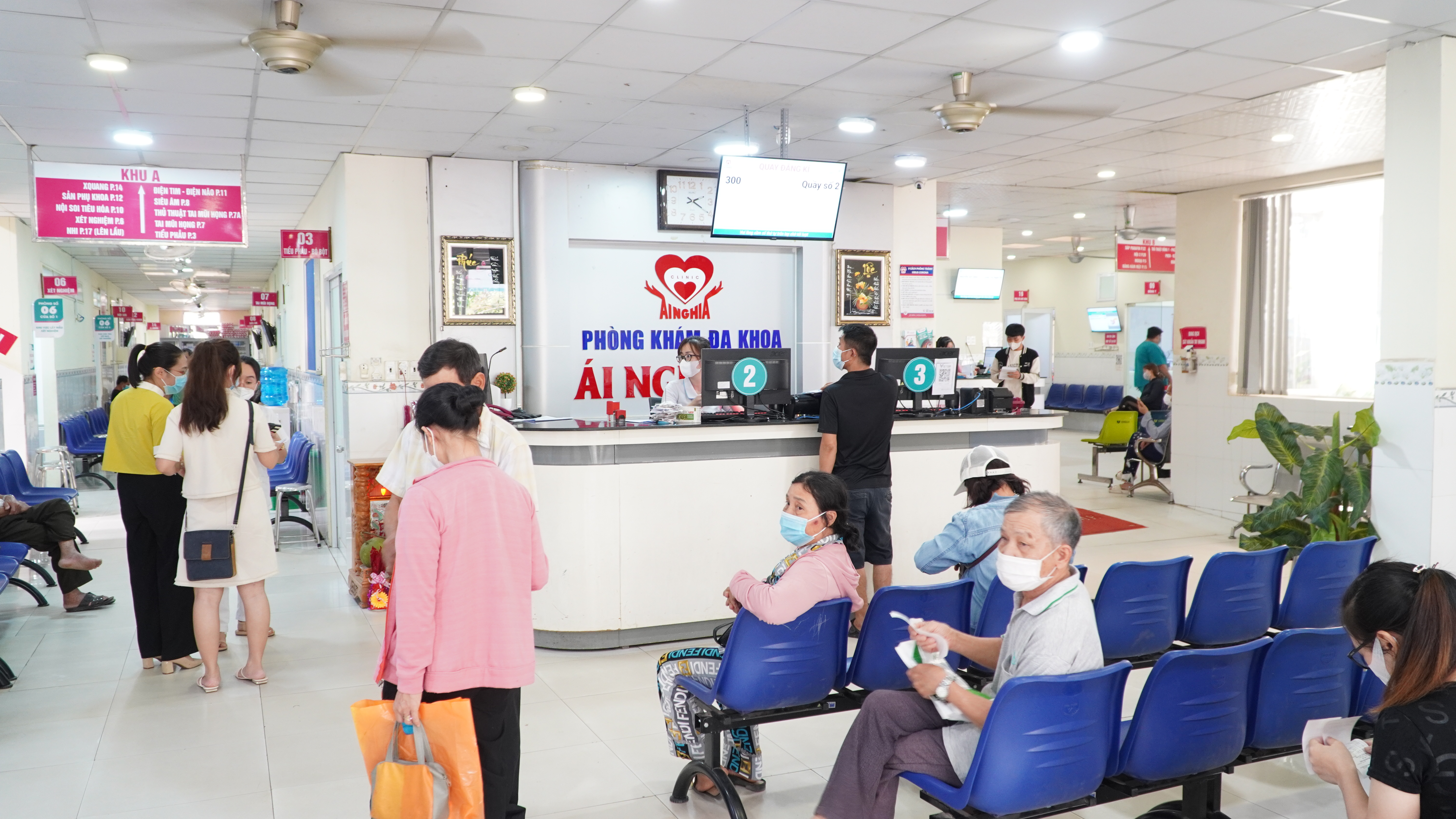 Phòng khám sạch đẹp